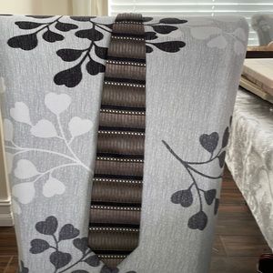 Boca Classic men’s tie 100 percent silk. Great addition to your wardrobe